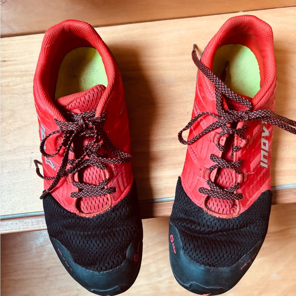 Inov-8 Bare-XF 210 v2, men’s size 10 cross trainers, in good used condition - Picture 2 of 5